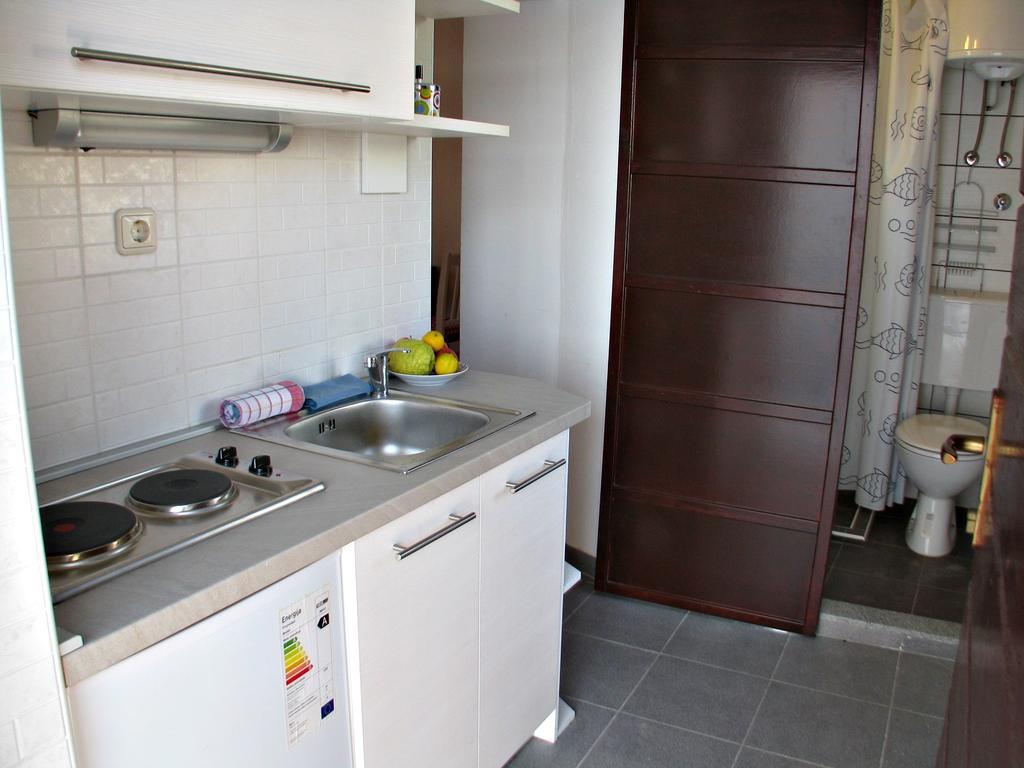 Apartment Noa Kastel Kambelovac Room photo